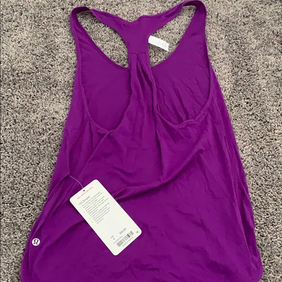 lululemon athletica Tops - Lululemon 105 singlet NWT